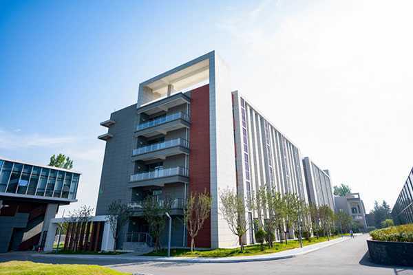 西安现代电子职业学校